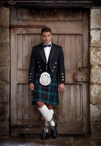 How to choose the right Kilt Outfit for ...